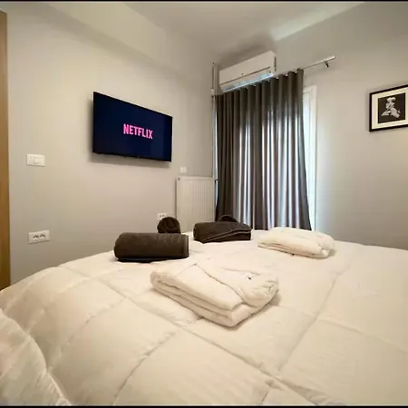 Elegant Vip - Town Apartment
